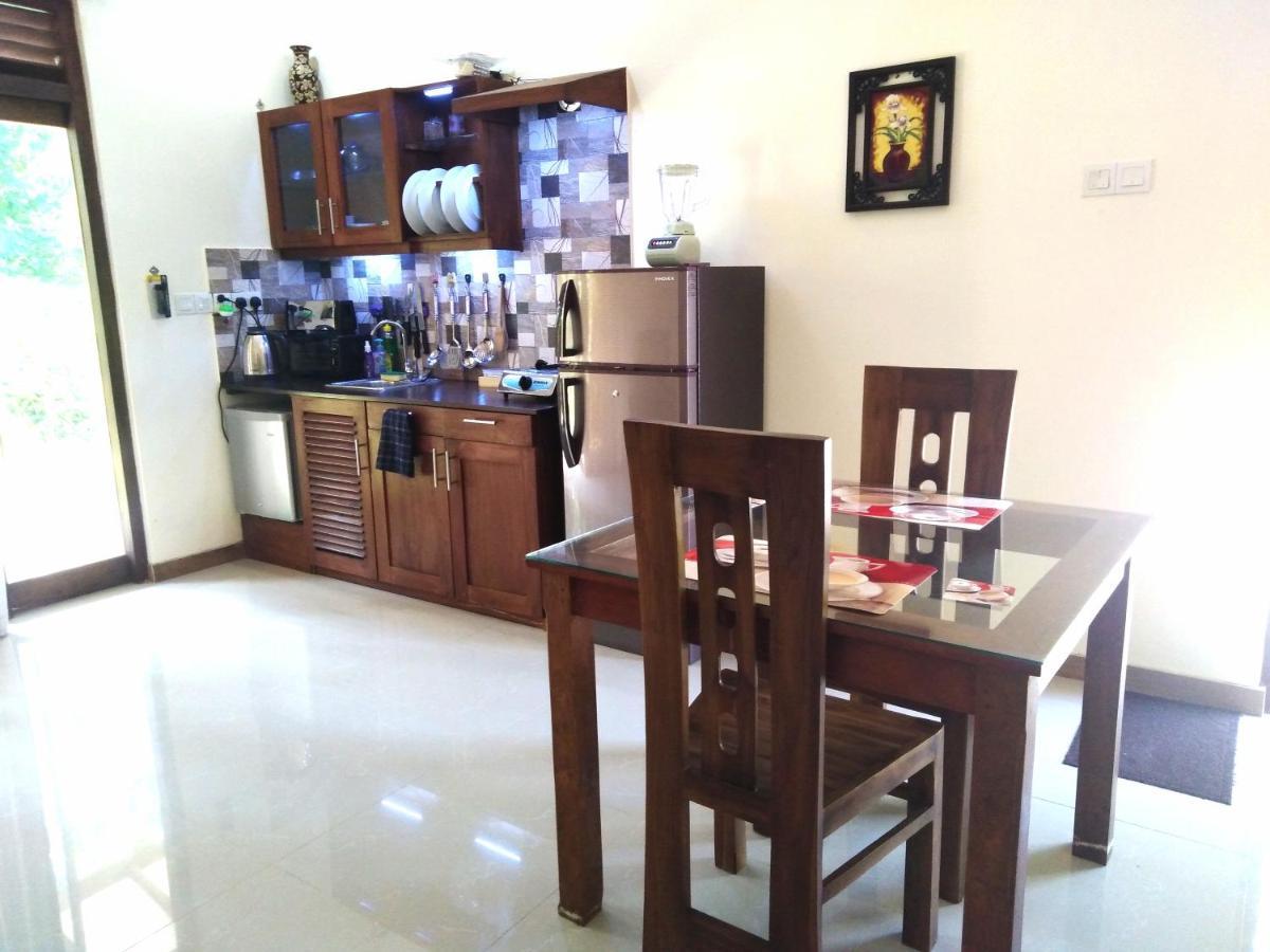Sky Residence Hikkaduwa Ngoại thất bức ảnh